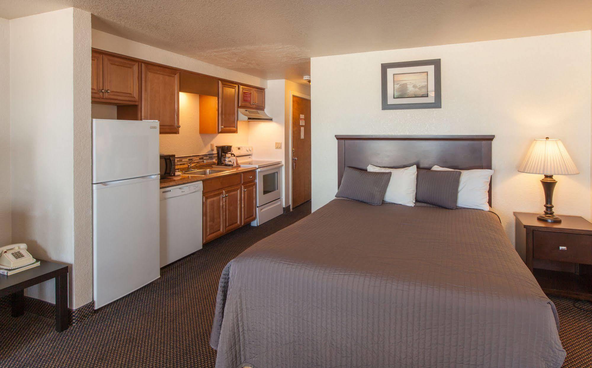 Surfside Resort Rockaway Beach Exteriér fotografie